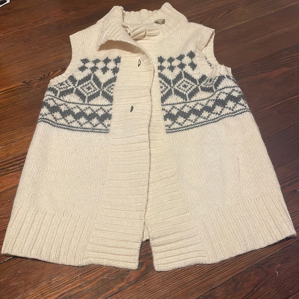 Banana Republic Cream and Gray Sweater Vest